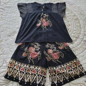 Batik Bing Liang Kurti and pants